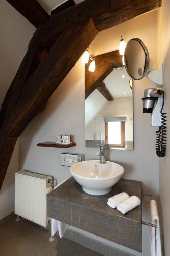 Cozy Klooster