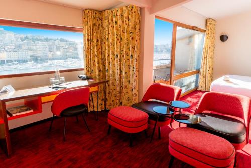 Sky Suite Prestige with Sea View