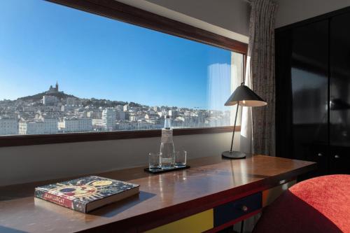 Sky Suite Prestige with Sea View