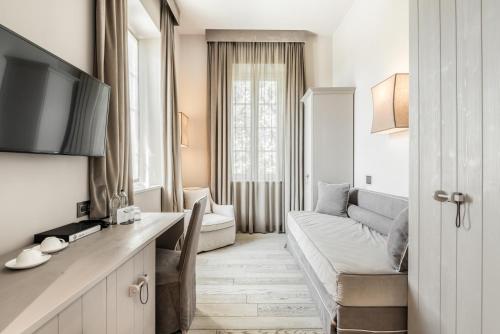 Suite with Sea View