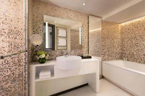 Prestige Suite