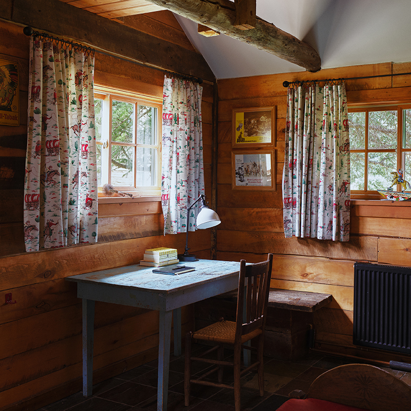 Dunton Store Cabin