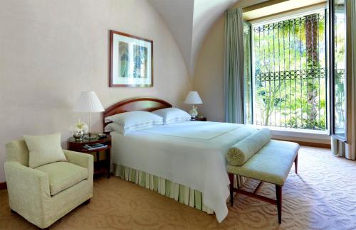 Cloister Suite King