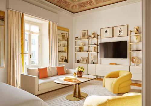 Fresco Suite King Bed