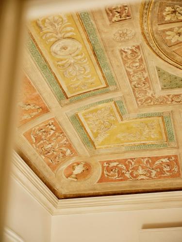 Fresco Suite King Bed