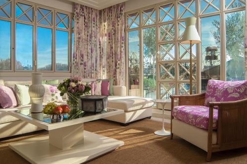 Penthouse Suite with King Bed