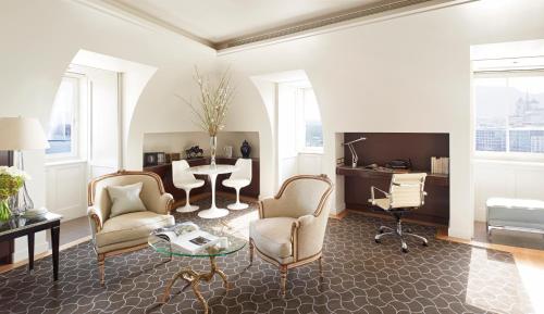 Executive Loft Suite 