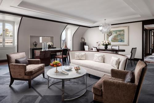 Rooftop Garden Suite