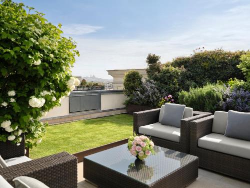Rooftop Garden Suite
