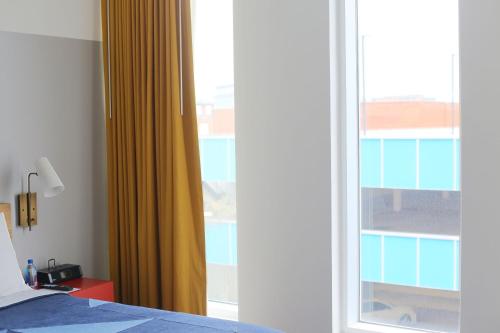 Superior King Suite