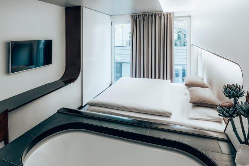 Double Room with Bath