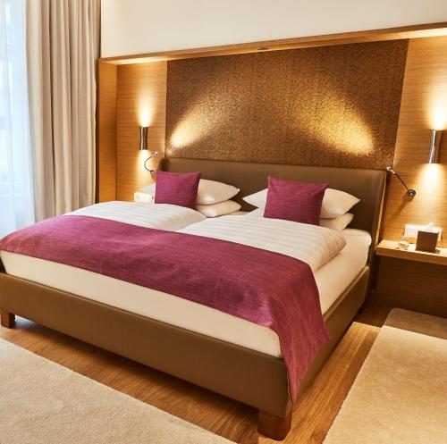 Grand Deluxe Room King
