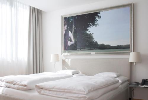 One Bedroom Apartment