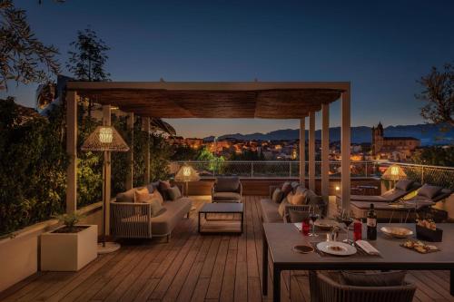Riscal Suite Terrace, 1 King Bed