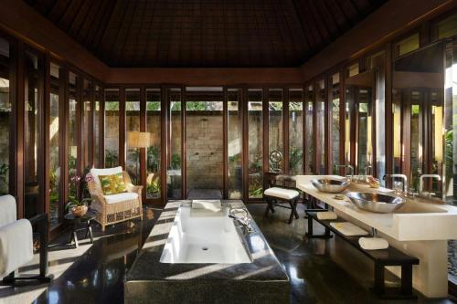 Cliff Two-Bedroom Pool Villa with Ocean View