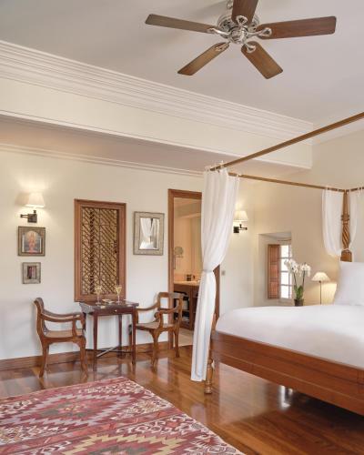 Prestige Double Room with City View