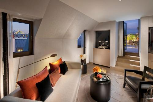 Panoramic Suite
