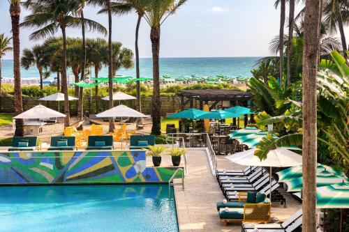 Premium King Room with Terrace - Oceanfront