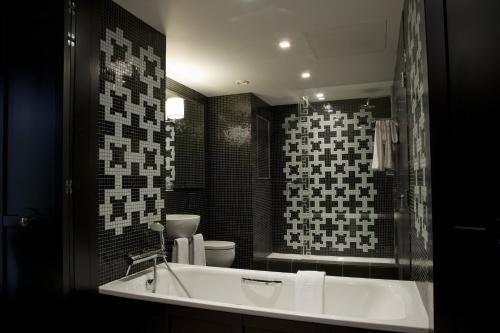 Deluxe Junior Suites