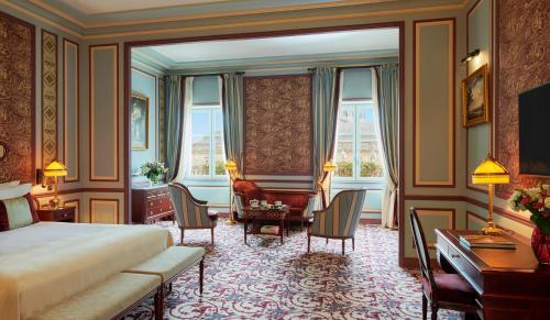 Prestige Suite with Opera View