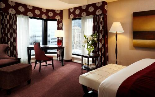 Premium King Room with View