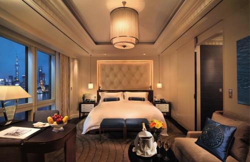 Deluxe Double Room with River View