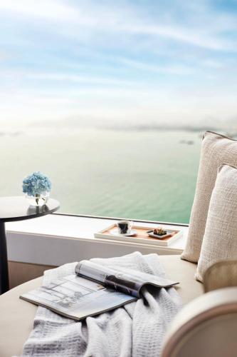  Superior Harbor View Suite