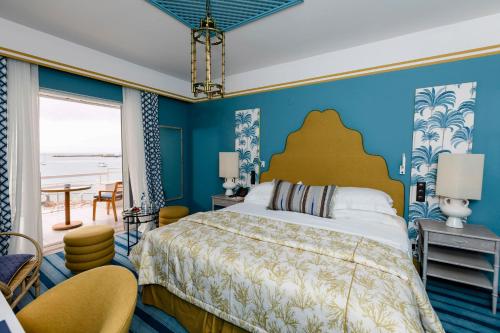 Deluxe Double Room with Sea View