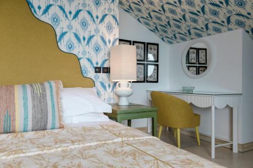 Suite with Sea View