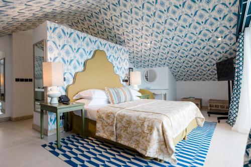 Suite with Sea View