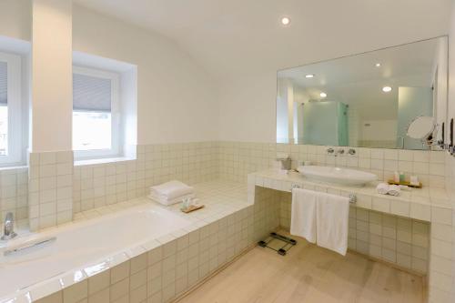Suite with Sea View