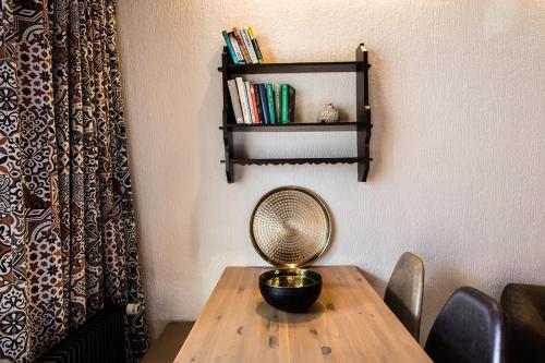 Double Room M (2 Adults)