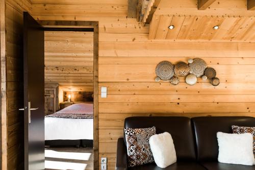 Suite with Independant Room (2 Adults + 2 Children)