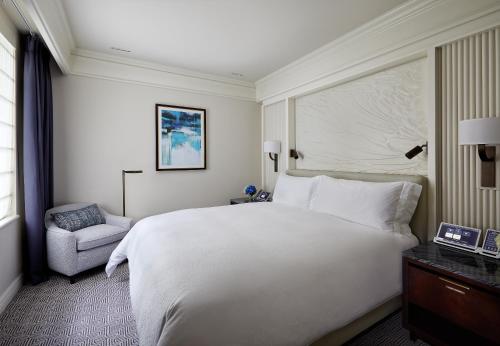 Junior Executive Suite