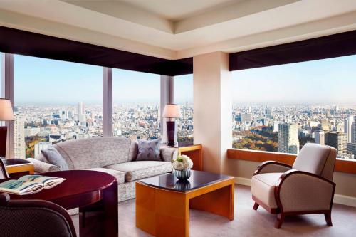 Club Executive Suite