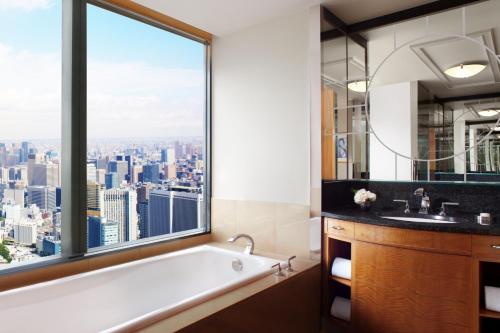 One-Bedroom Club Premier Executive Suite