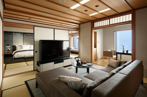 Modern Japanese Washitsu Suite