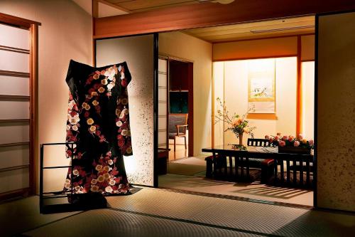 Japanese Suite, Suite, 5 Twin/Single Bed(s) futon, City view