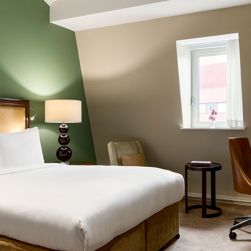 Deluxe King Room - Barlow House