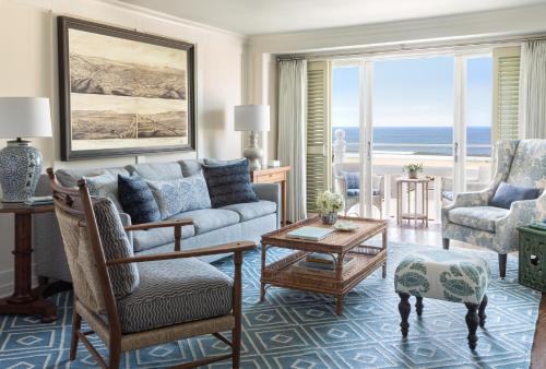 One-Bedroom Suite with Ocean View