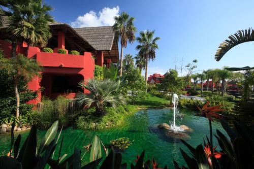 Deluxe Double or Twin Room (2 Adults)