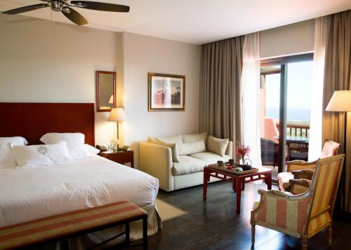 Superior Deluxe Double or Twin Room (2 Adults) 