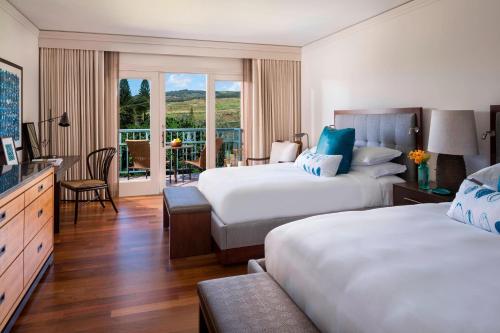 Deluxe King or Queen Room