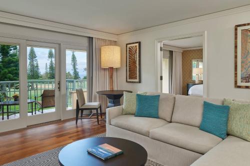 One-Bedroom King Suite with Gardenview