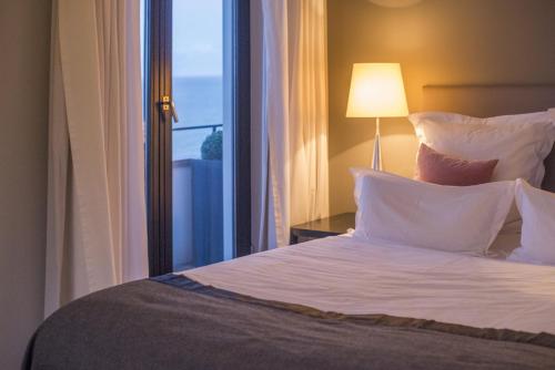 Deluxe Suite with Sea View