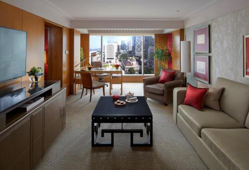 Harbor View Suite
