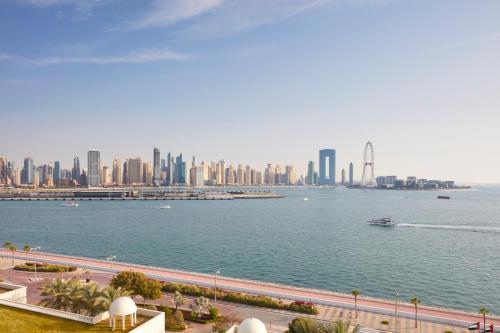Superior King Room with Balcony, Kids & Teens Club & Private Cinema