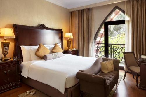 Four Bedroom Royal Lagoon Pool access Villa, Complimentary Soft Drinks minibar, Daily in Villa Breakfast & Butler Service