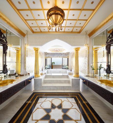 Grand Imperial Suite with Balcony