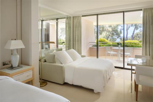 Deluxe Terrace Room - King bed